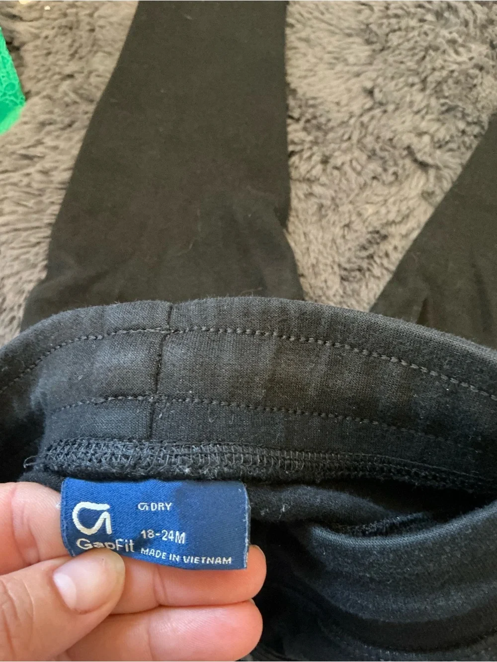 GAP Black Kids Jogger Sweatpants with Zip Pocket size 18-24 months